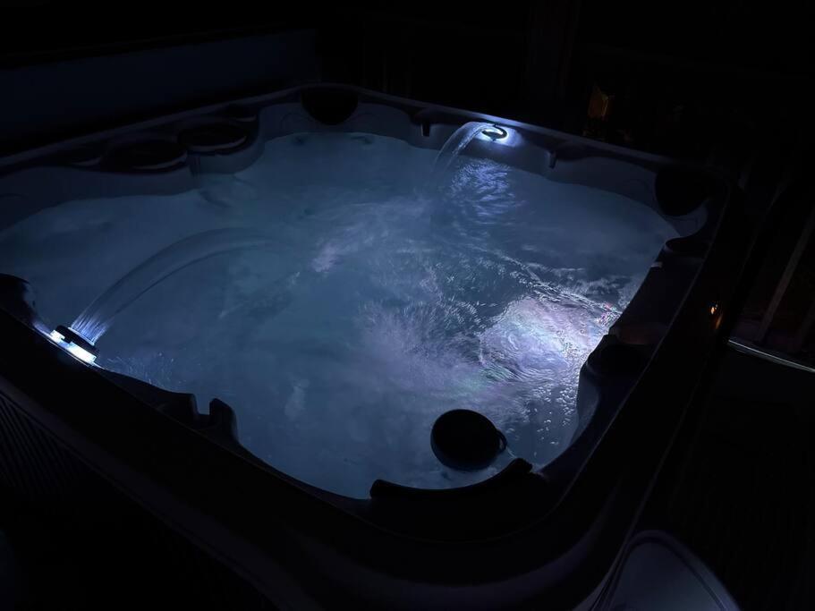 Relax At Forge Chalet Tranquil Retreat Near Attractions Pigeon Forge Buitenkant foto
