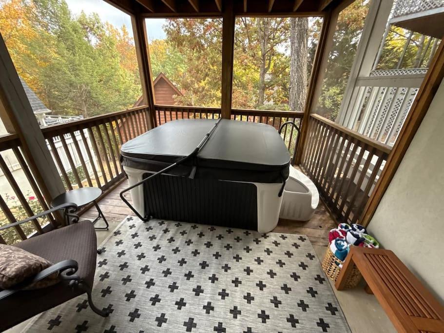 Relax At Forge Chalet Tranquil Retreat Near Attractions Pigeon Forge Buitenkant foto