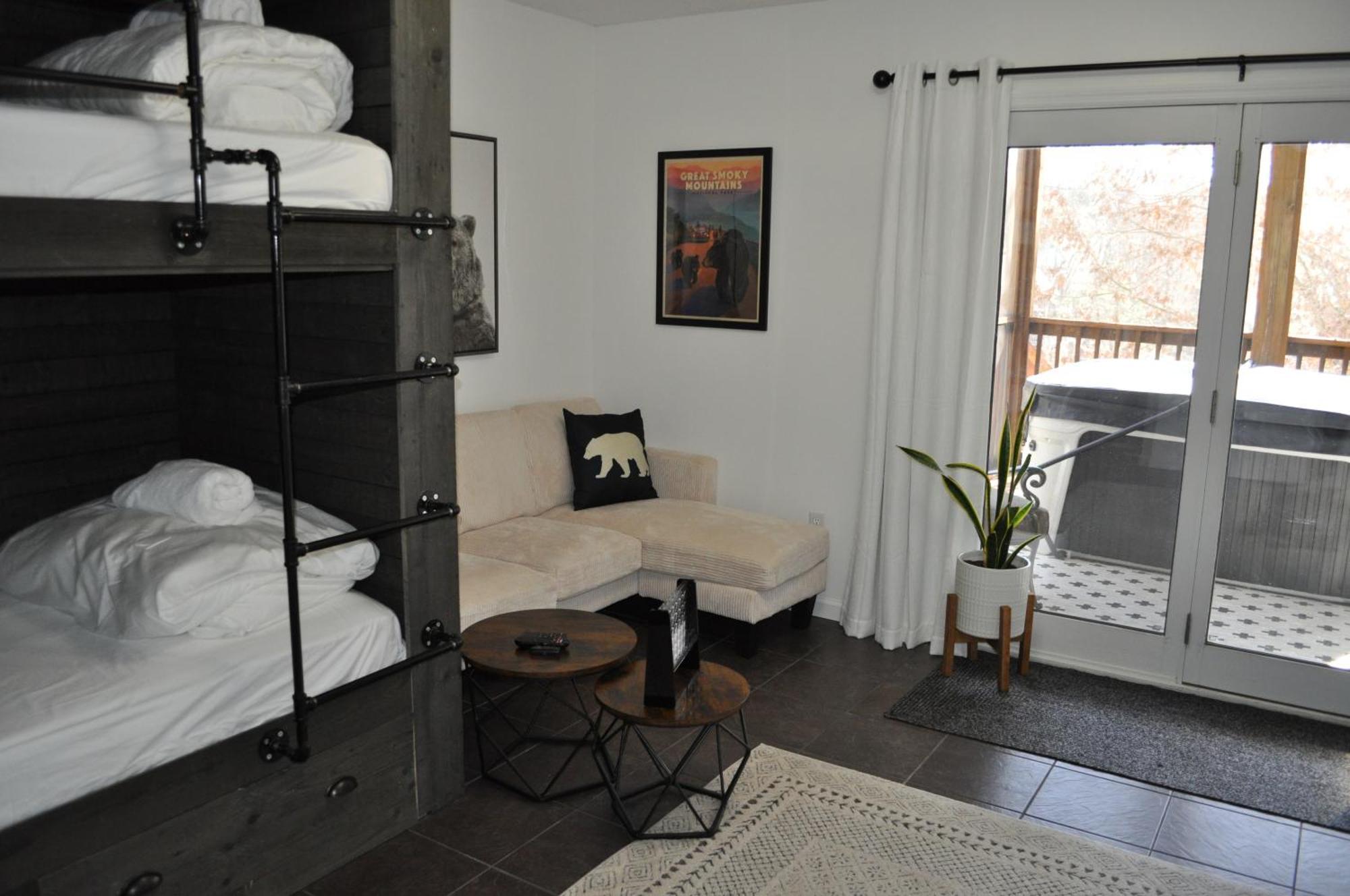 Relax At Forge Chalet Tranquil Retreat Near Attractions Pigeon Forge Buitenkant foto